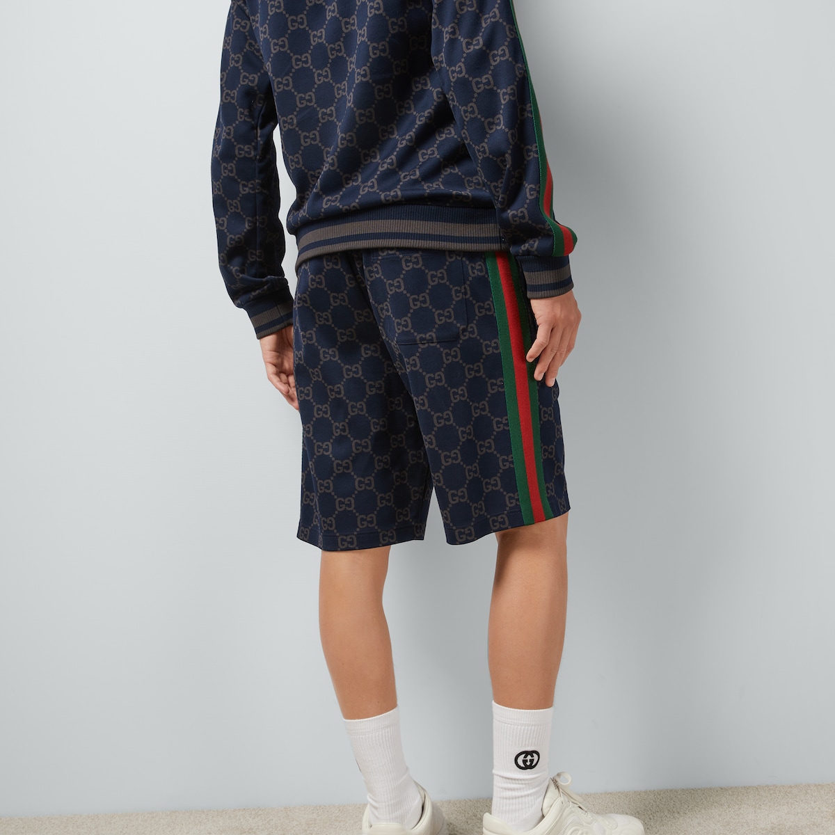 GUCCI 青 スウェットショートパンツ　Mサイズ　メンズ GUCCI グッチ メンズ ショートパンツ サイズ：52(XXL位