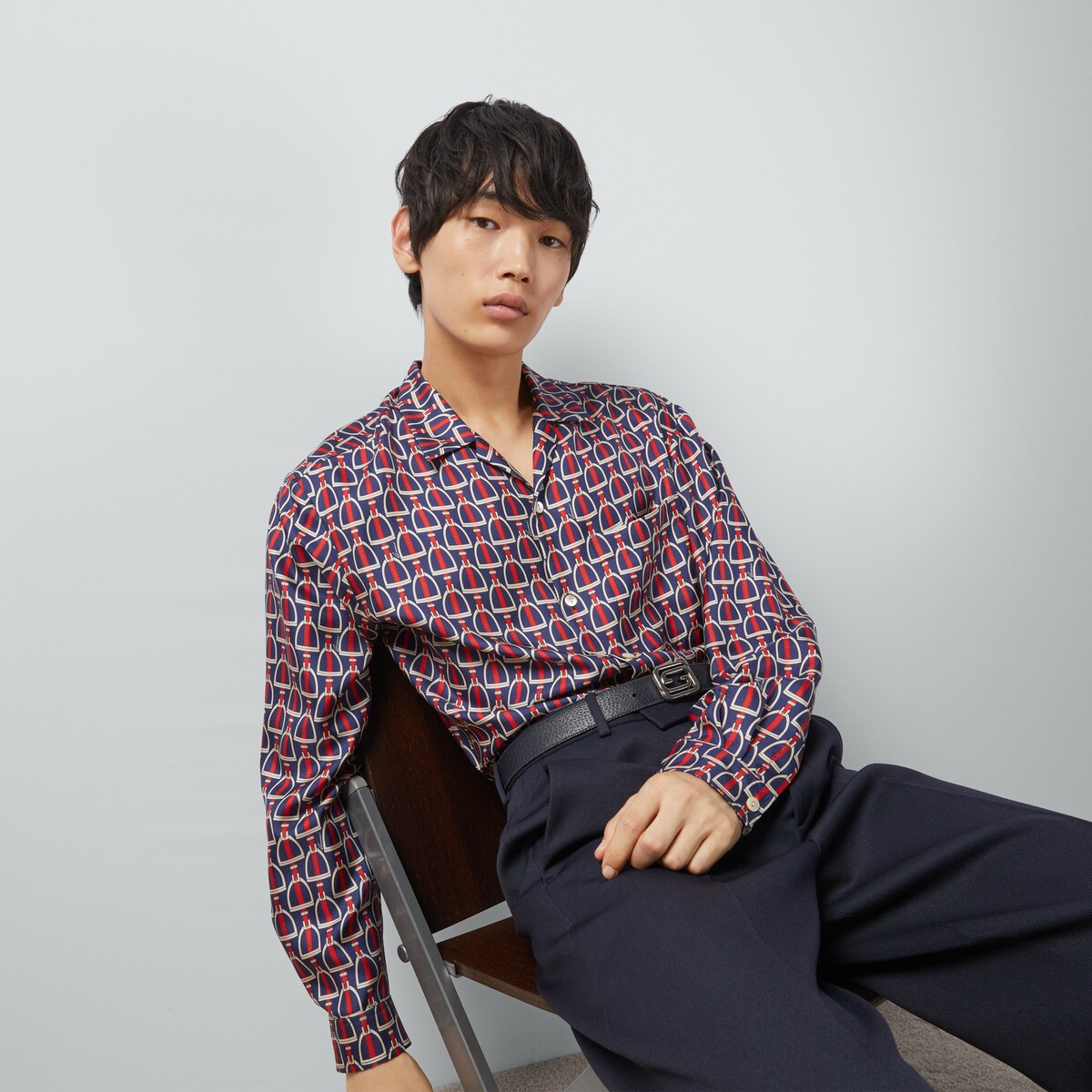 【SALE／37%OFF】 Horsebit print US GUCCI® | red and blue in shirt silk トップス