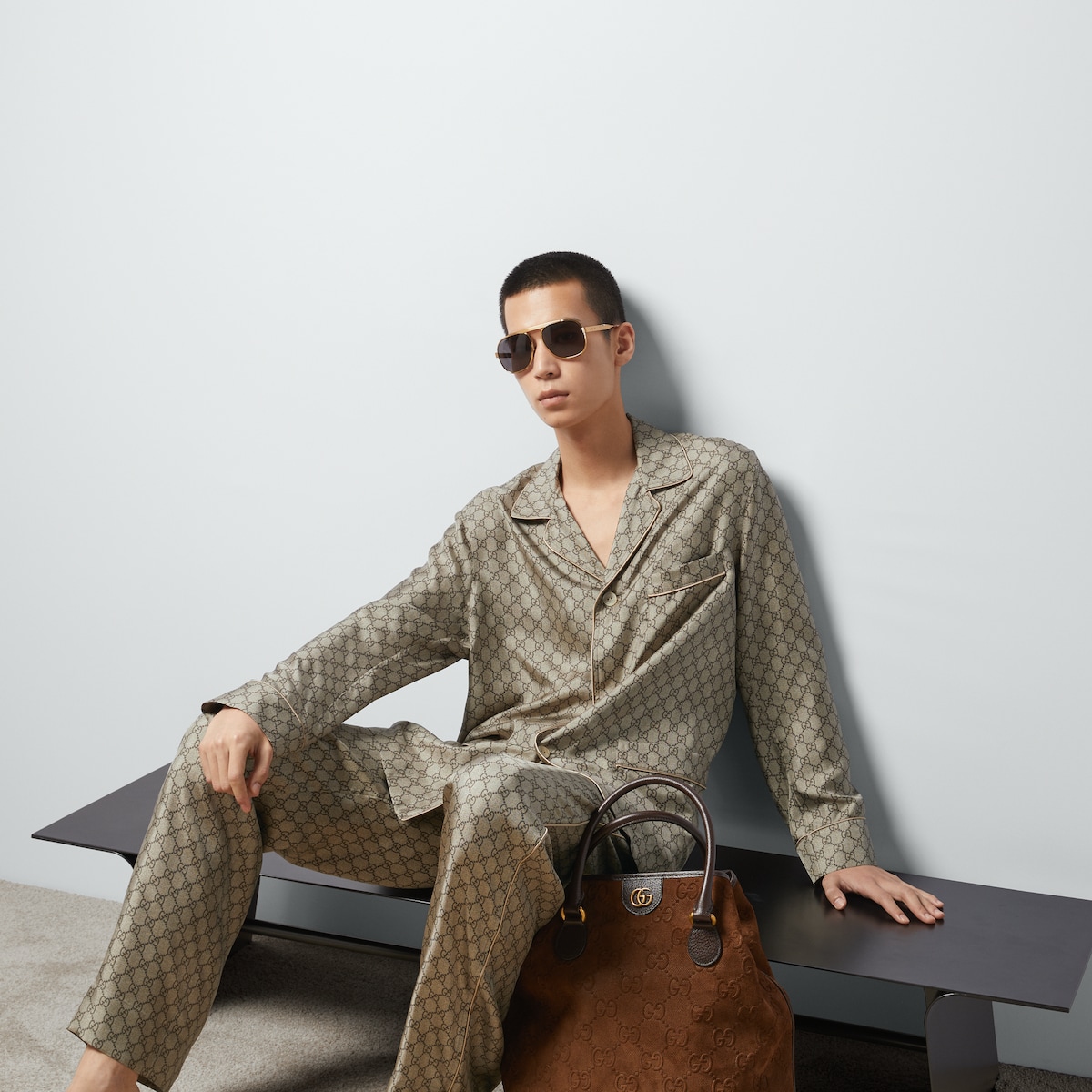 GUCCI ホルターネックトップス　Ｍ 773651_ZAPEF_2270_010_100_0000