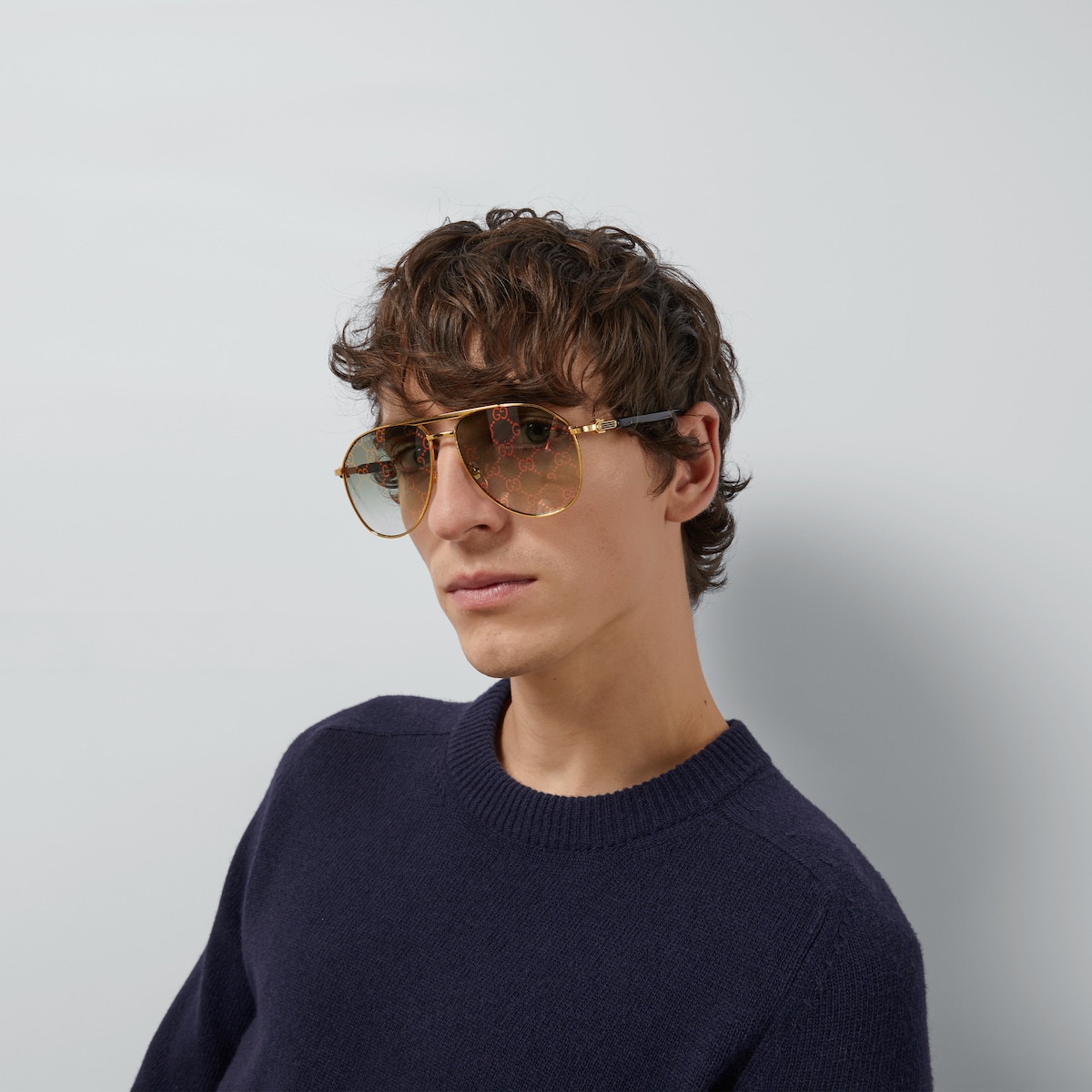 Gafas de sol con montura aviador en metal dorado GUCCI ES