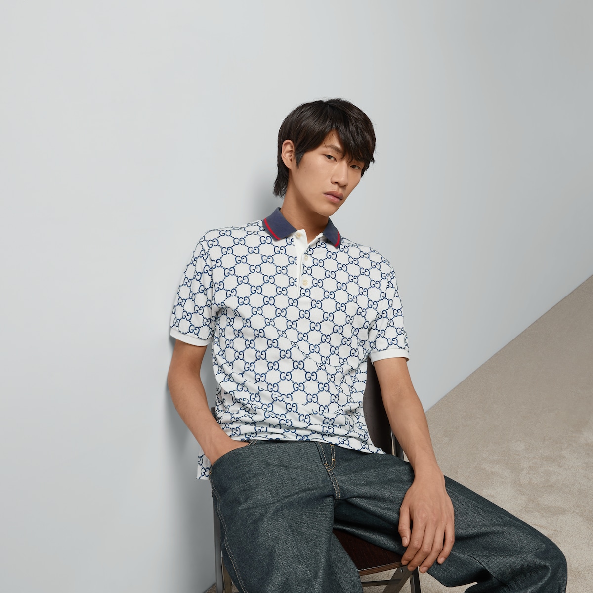 GG stretch cotton polo in white and blue cotton piquet