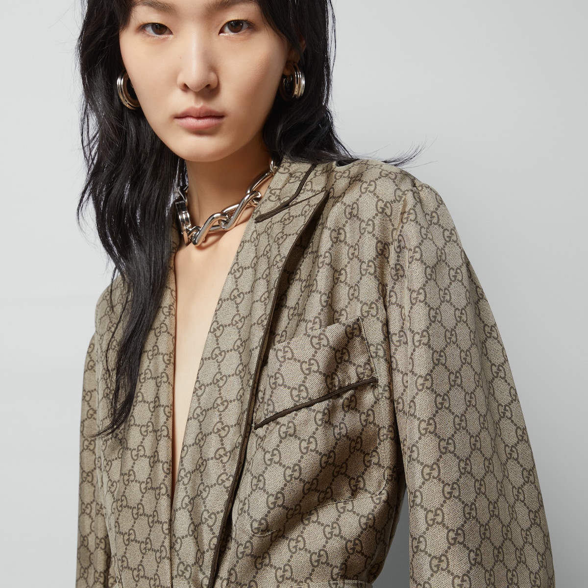 GG Supreme print silk shirt in beige and ebony | GUCCI® US