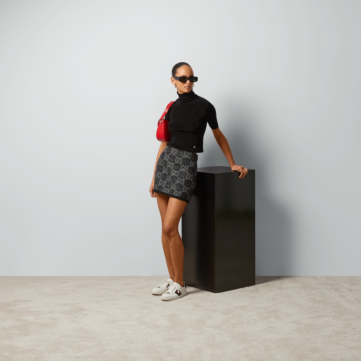 GUCCI★素敵！TWEED LEATHER BUCKLE SKIRT 61638 auth GUCCI red & white GG BUCKLE Tweed Skirt 42 M | eBay