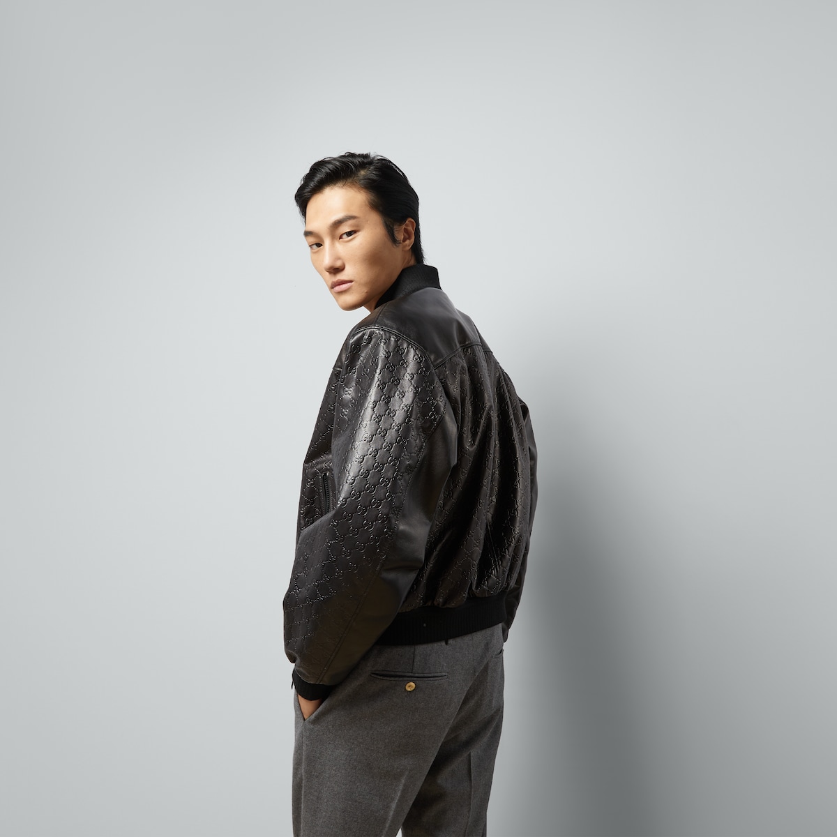 Gucci GGパターン ボンバージャケット ブラック Gucci ボンバージャケット | ブラック | FARFETCH JP