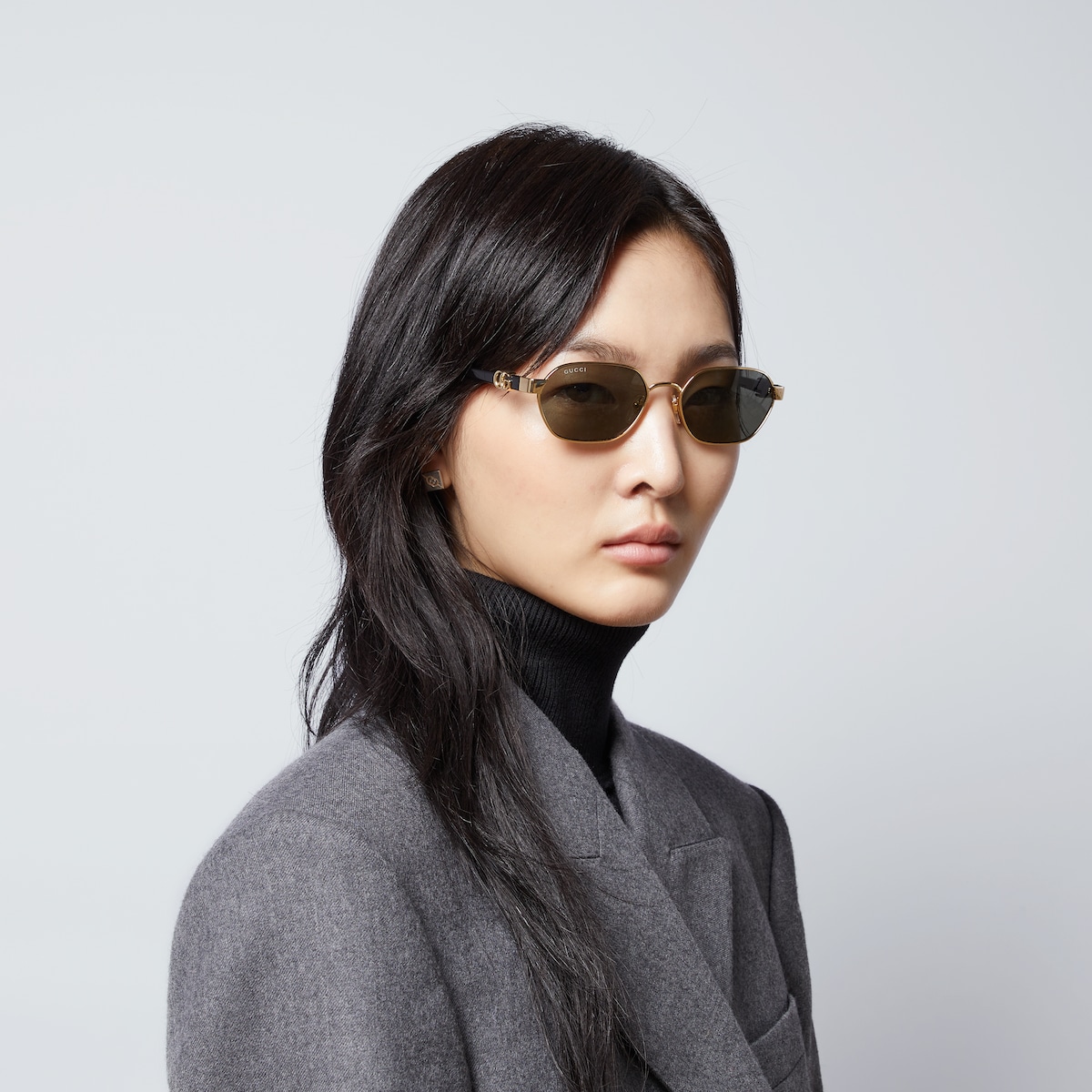 Gucci round sunglasses womens on sale