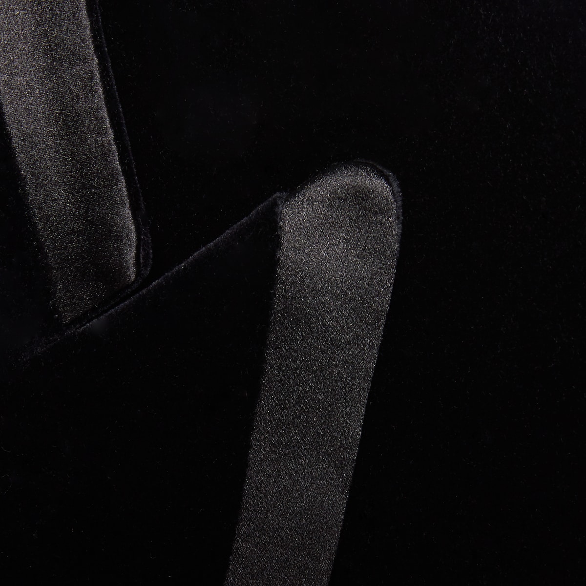 673899_ZAHW8_1000_007_100_0000