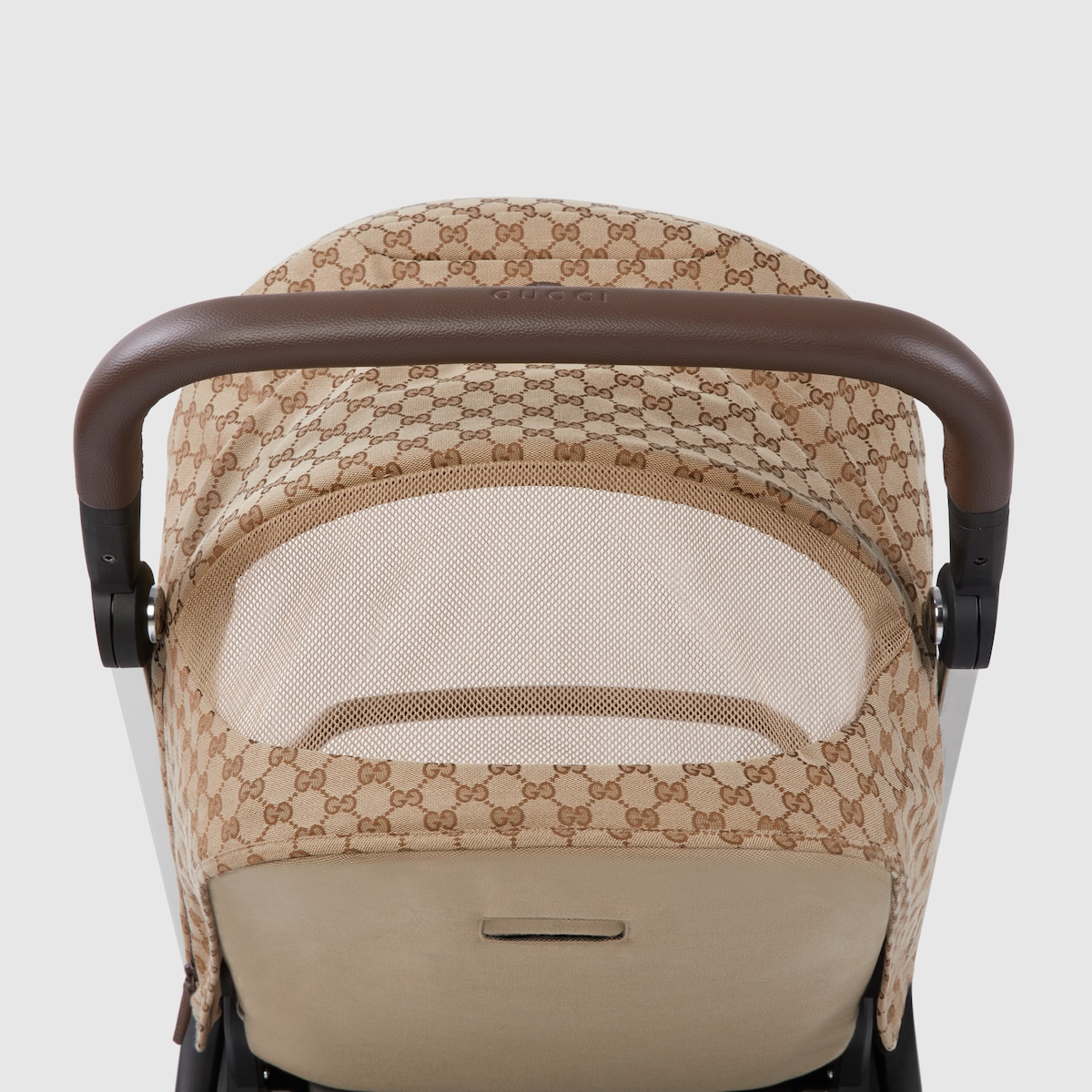 Gucci Stroller in beige and ebony GG canvas - thumbnail 5
