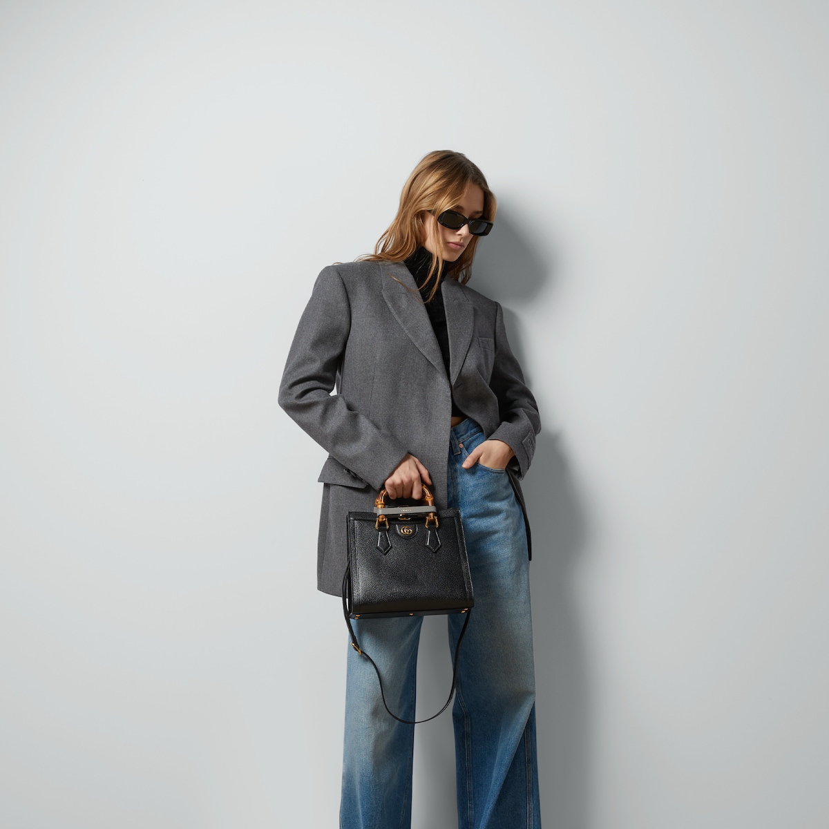 グッチ ダイアナ〕ミディアム トートバッグ ・ブラック レザー | GUCCI公式