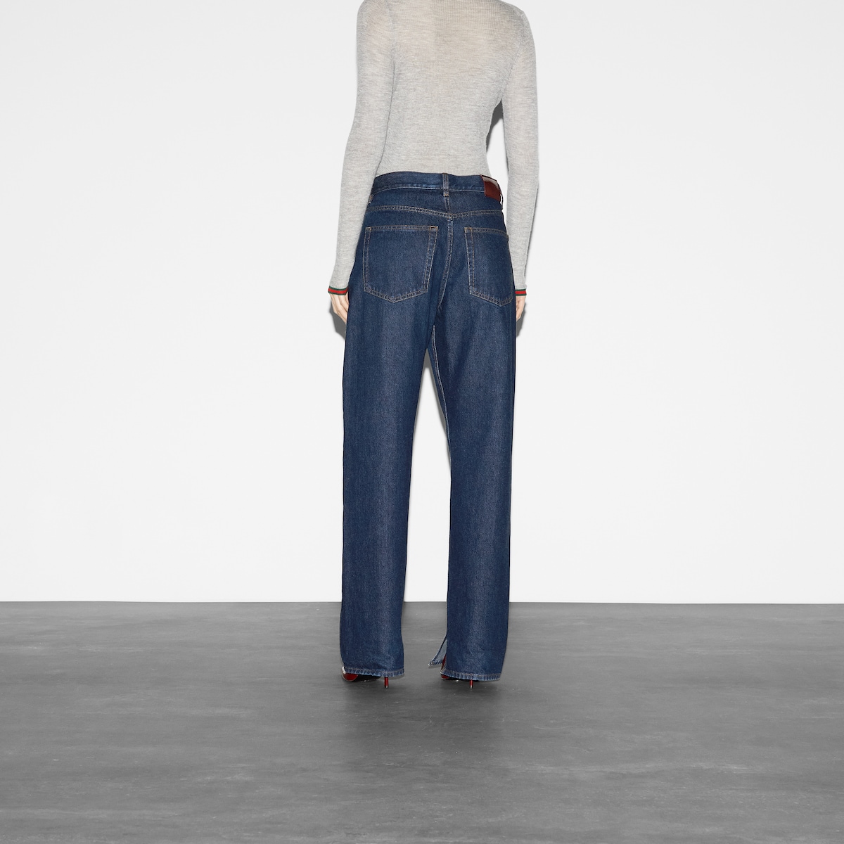 デニム・ジーパン GUCCI JEANS (812268XDC5F 4100) Baggy denim pant in dark blue | GUCCI® US