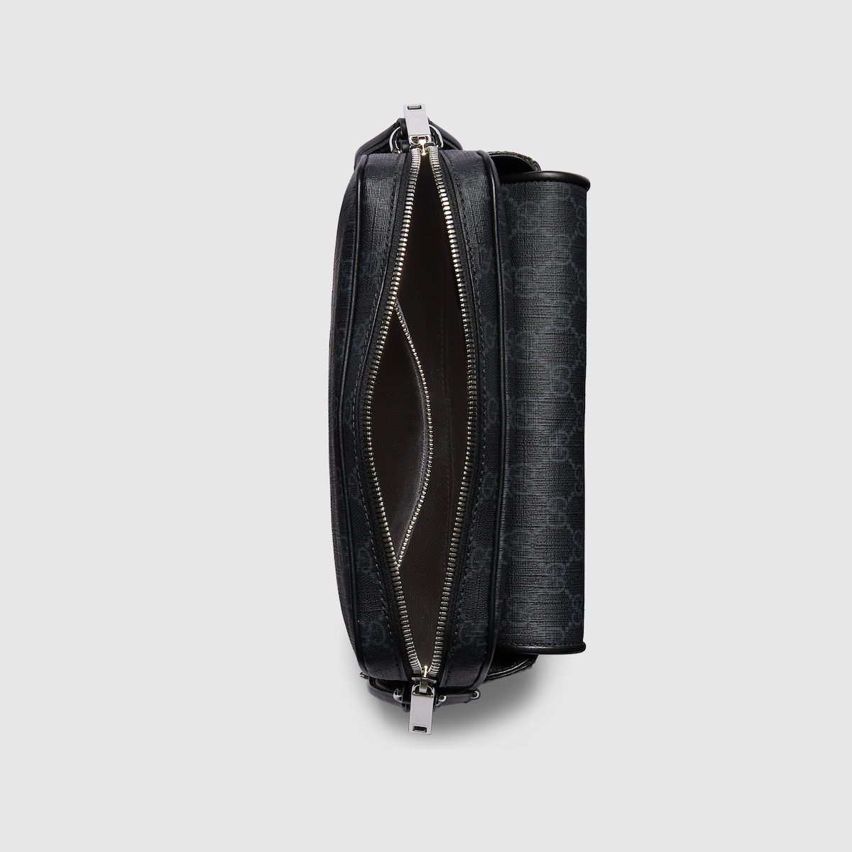 GG Black small crossbody bag in black GG Supreme canvas - thumbnail 4