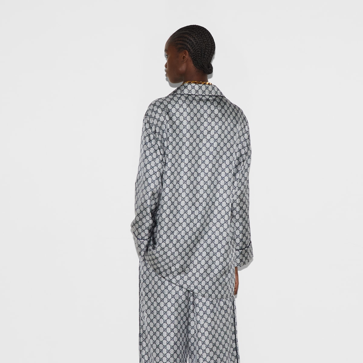 Tシャツ・カットソー GUCCI FW25 Printed silk shirt (837642Z7AS0 9229) GG silk twill shirt in blue and white | GUCCI® US