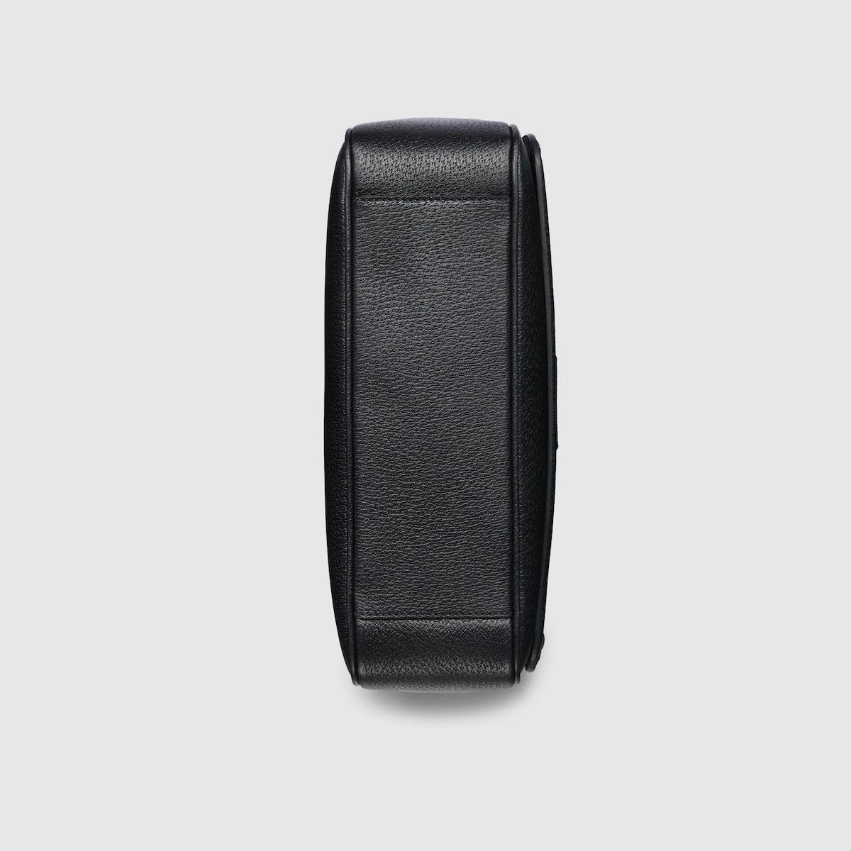 GG Supreme medium crossbody bag in black leather | GUCCI® CA