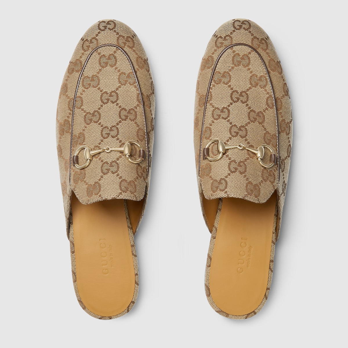 GUCCI｜SLIPPERS (835723 FAEA0 8543) Women's slide sandal with Interlocking G in black leather