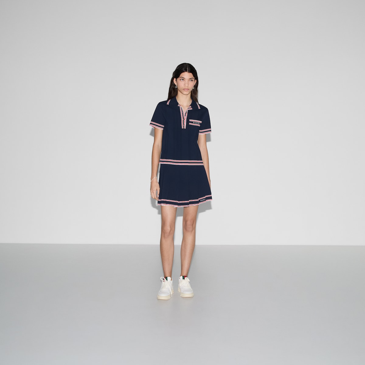GUCCI キュロット Striped cotton shorts with embroidery in light blue | GUCCI® SI