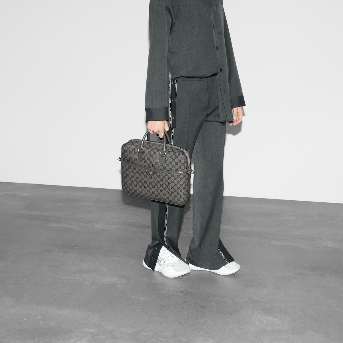 Ophidia medium briefcase