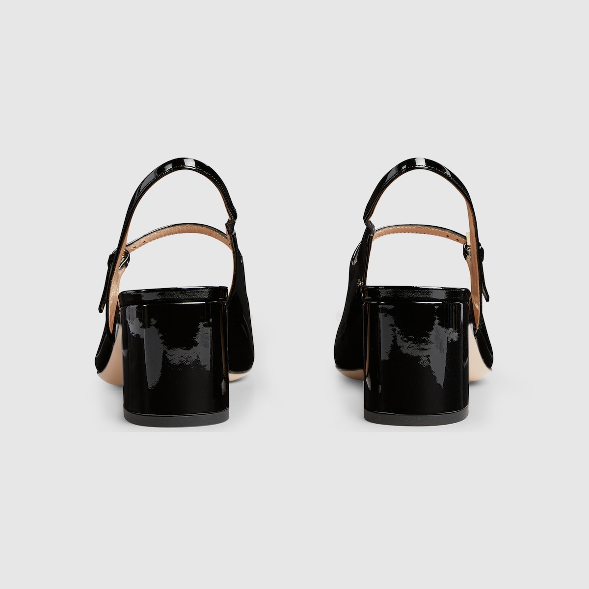 ウィメンズ ホースビット パンプス ・ブラック パテントレザー