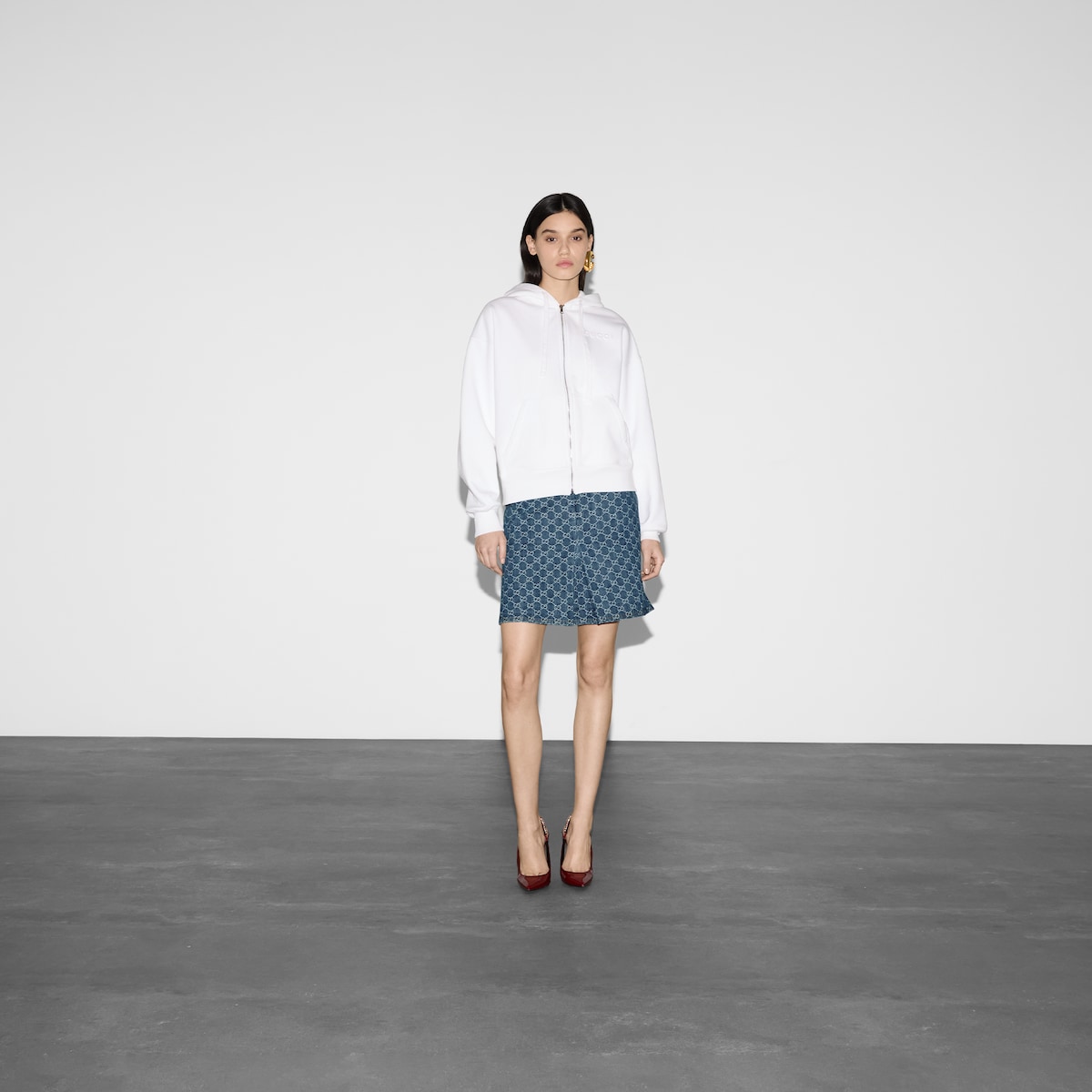新作【GUCCI】GGコットンテリージャケット Felted cotton jersey zip jacket in white | GUCCI® US