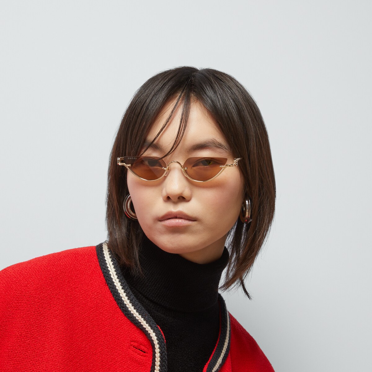 専門店では キャットアイフレーム サングラスゴールドトーン GUCCI公式 | 小物