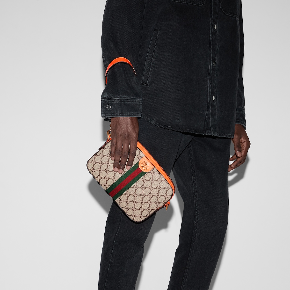 オフィディア〕GG スモール クロスボディバッグベージュ＆エボニー GG  