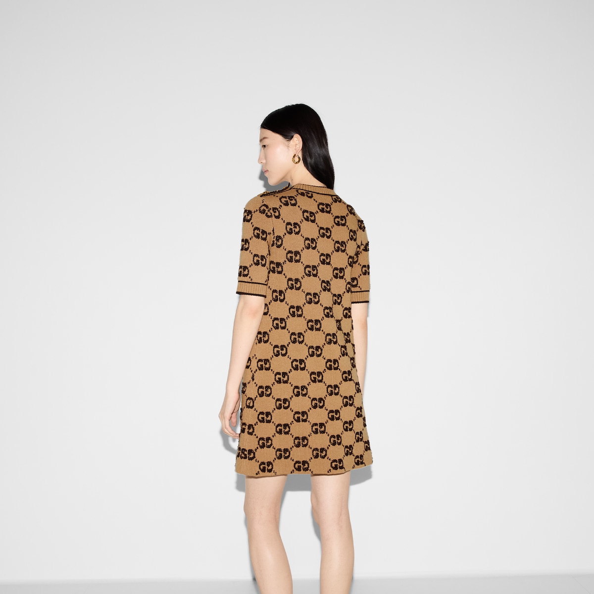【国内発送★GUCCI】GGジャカード 半袖 ミニワンピース ドレス グッチ レディース ウェアGGウール ブークレ ジャカード ドレス