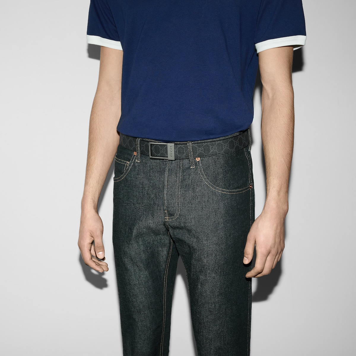 GG belt with rectangular buckle in black GG Supreme - thumbnail 2