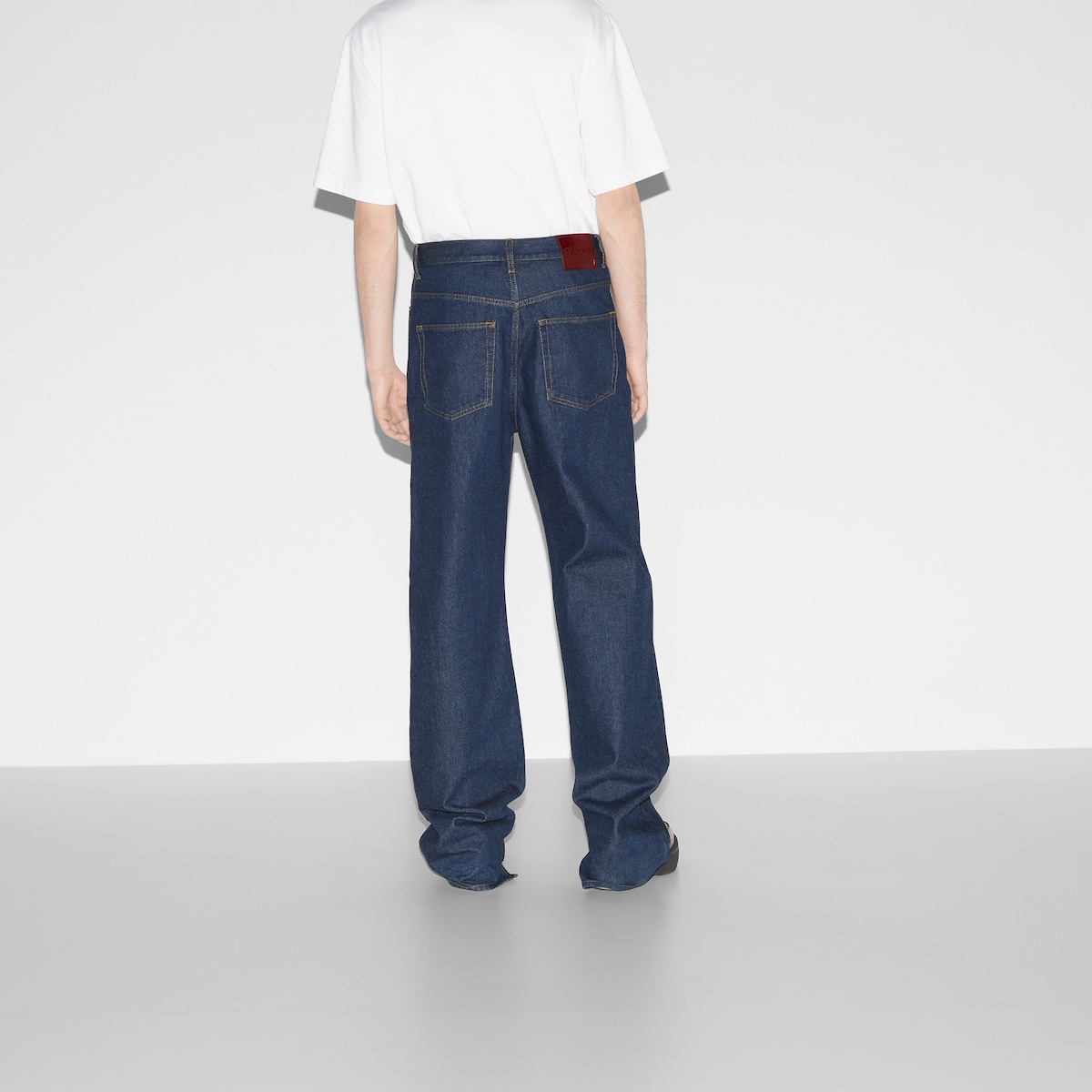 デニム・ジーパン Gucci Gucci Baggy Jeans Baggy denim pant in dark blue | GUCCI® CA