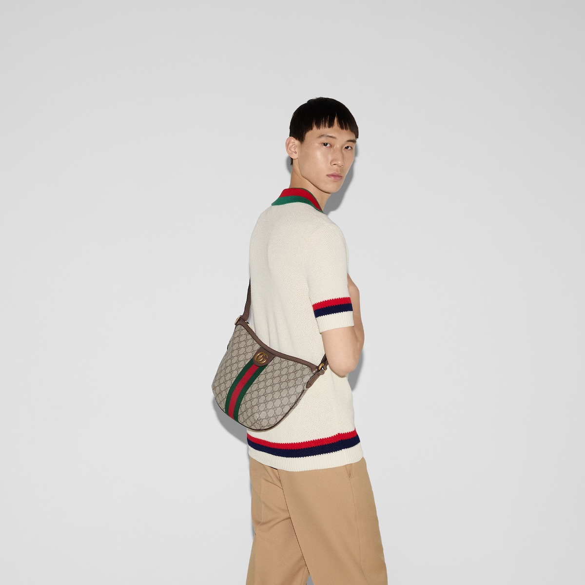 【GUCCI】ショルダーバッグ Medium Ophidia crossbody bag beige Ophidia mini bag in beige and oatmeal Supreme | GUCCI® MX