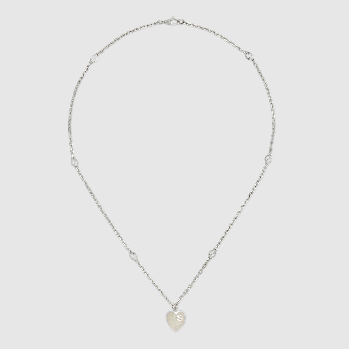 Gucci Heart necklace with Interlocking G in 925 sterling