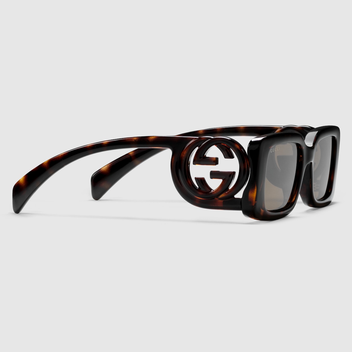 Gucci sunglasses black frame on sale