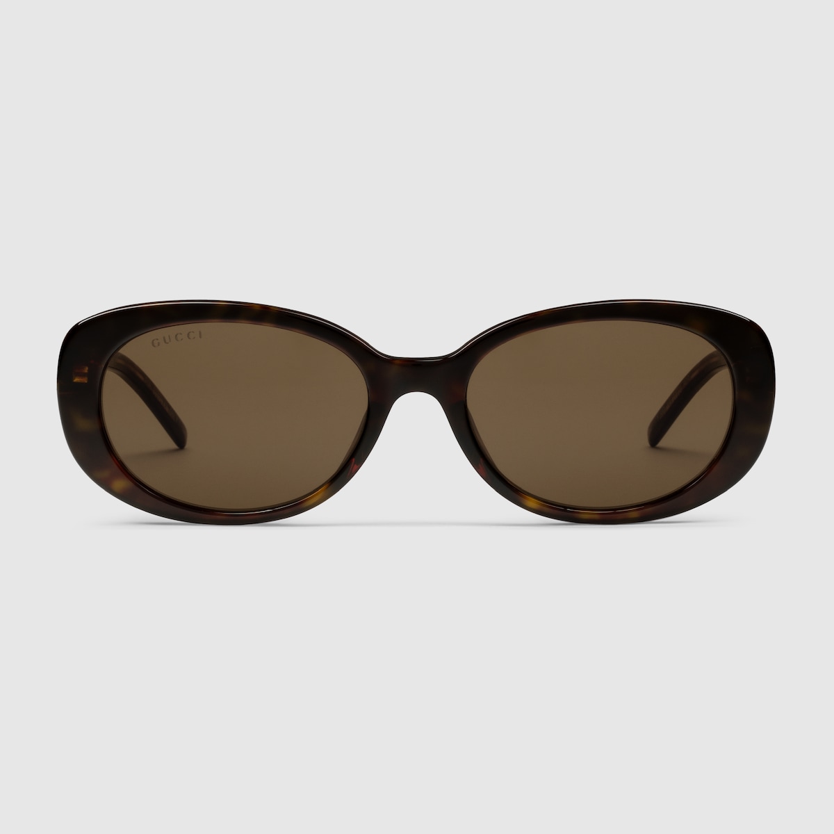 Specialized fit oval sunglasses in black | GUCCI® 香港