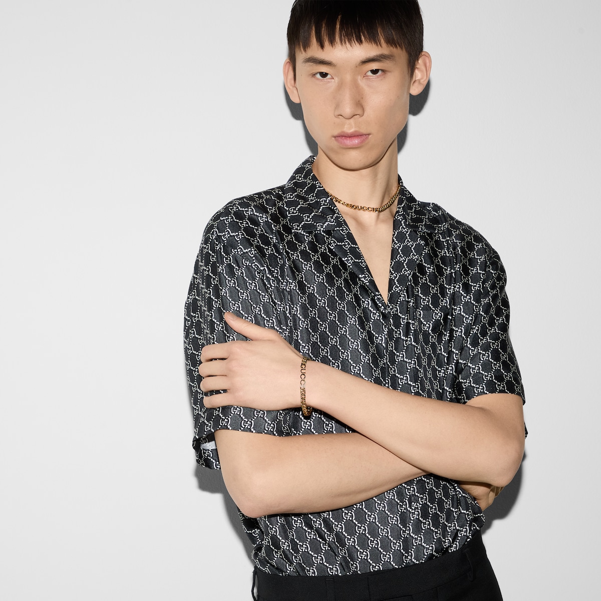 Chain bracelet with Gucci script