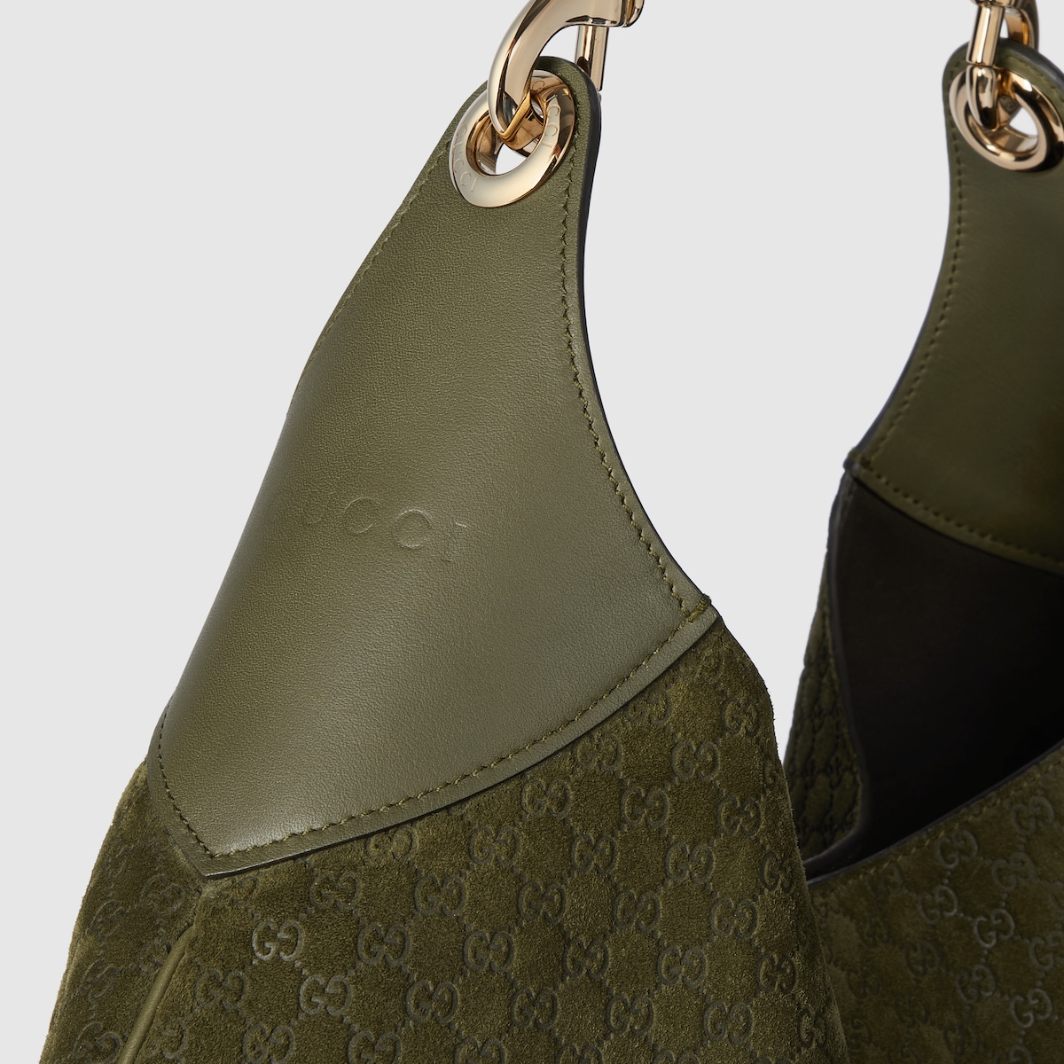 Gucci B medium shoulder bag in dark green suede GUCCI Canada