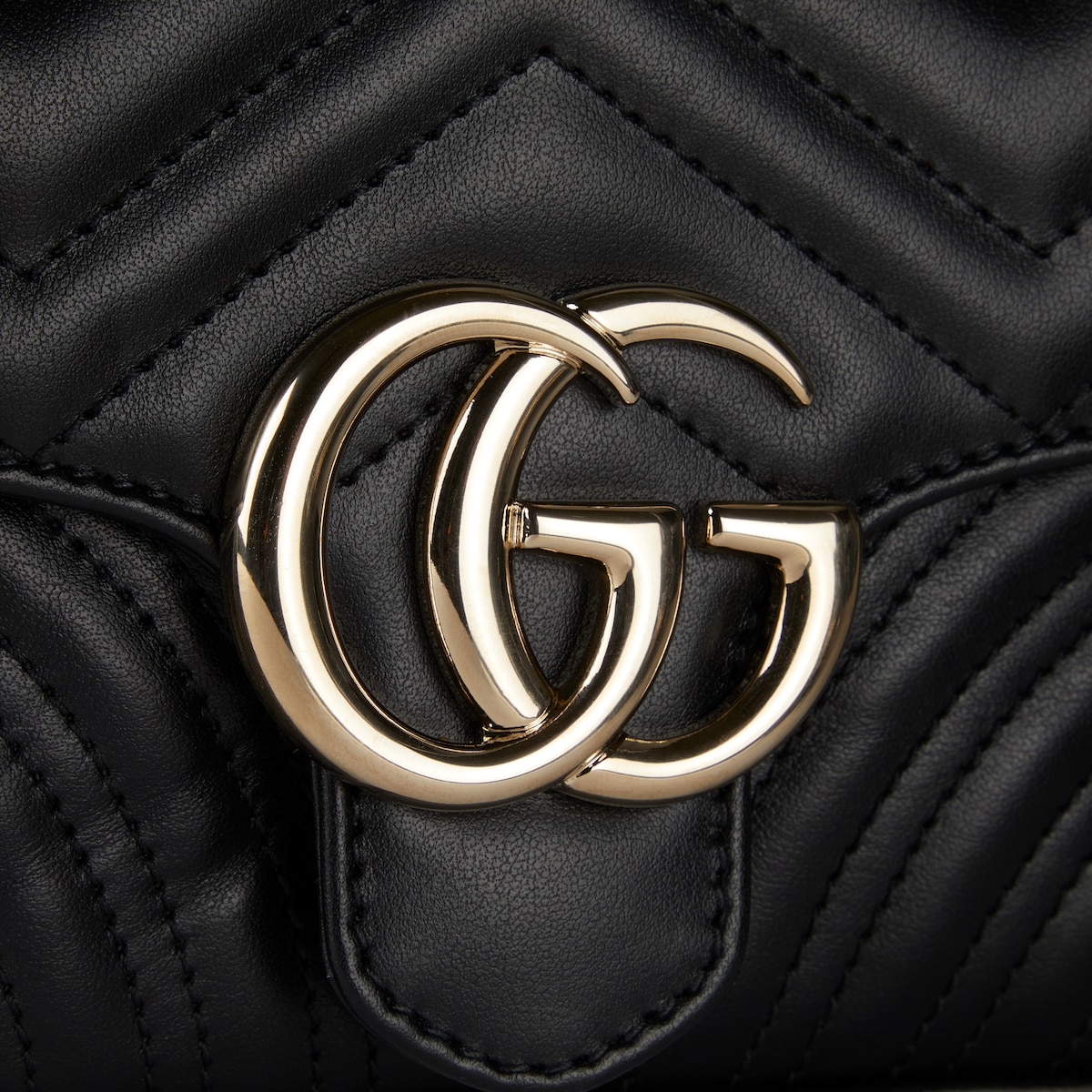 GG Marmont mini top handle bag in black leather | GUCCI® US
