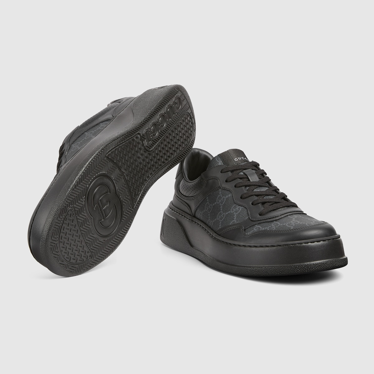 【関税込み】gucci GG SUPREME' SNEAKERS Gucci GG Supreme Sneakers | Saks Fifth Avenue