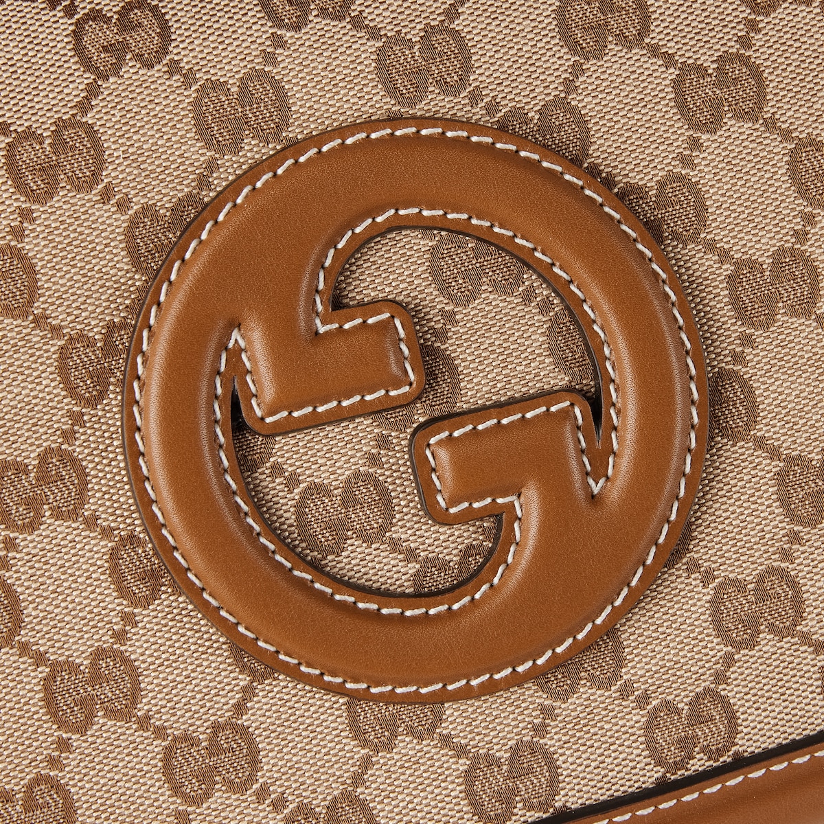 Gucci Blondie large top handle bag in beige and dark brown