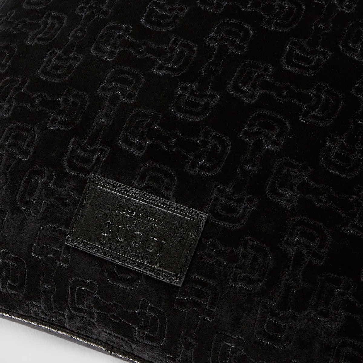 Horsebit velvet jacquard cushion in black | GUCCI® US