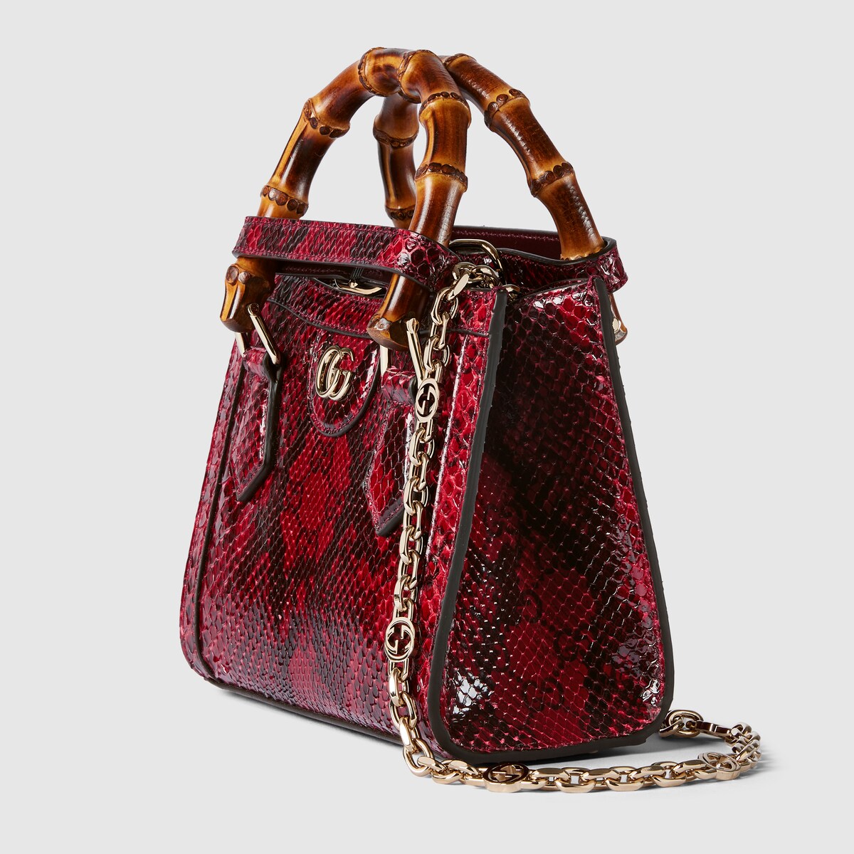 SA ®غوتشي |‎Gucci Diana mini python tote bag in Rosso Ancora red