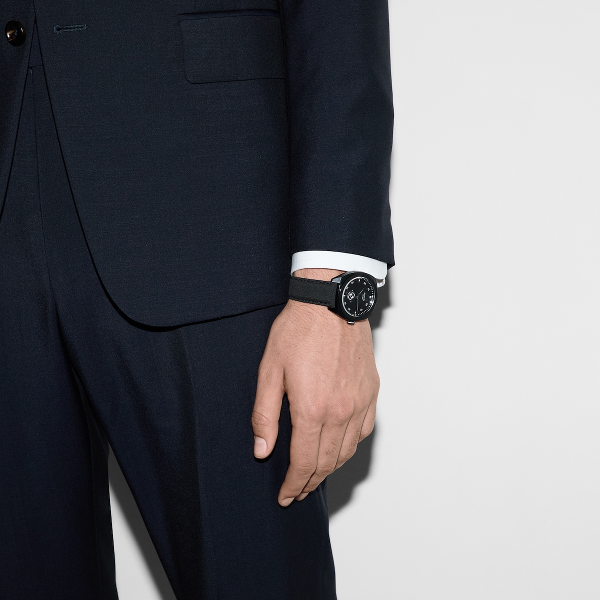 Gucci Interlocking watch