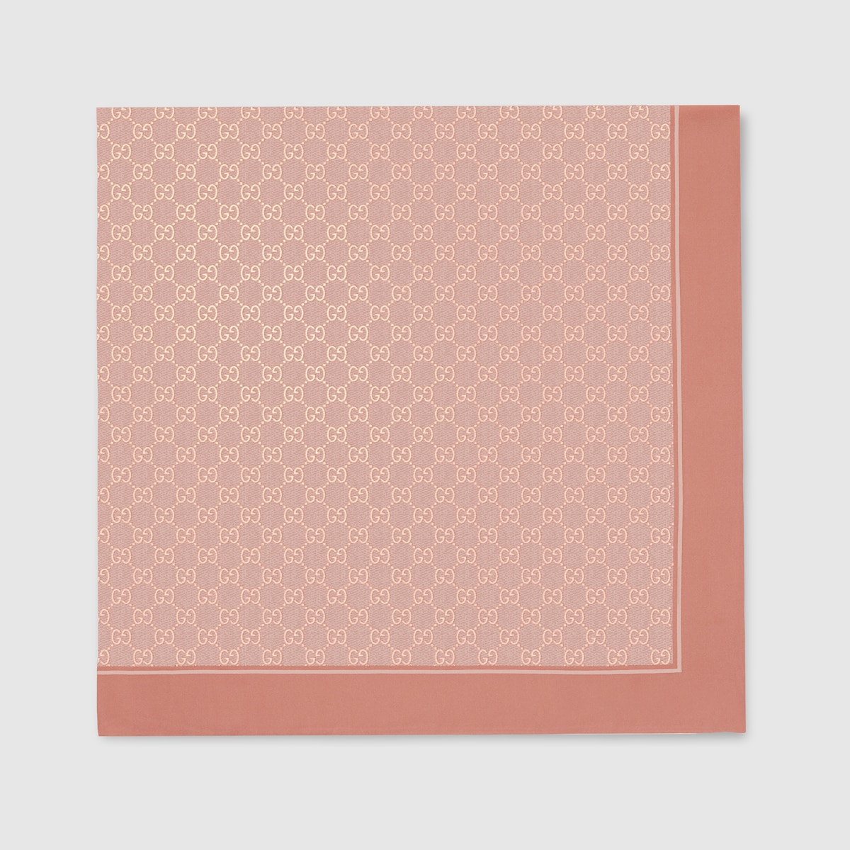 【GUCCI】PRINTED SILK CARRE●7862223G0012279 Printed silk carré in pink | GUCCI® US