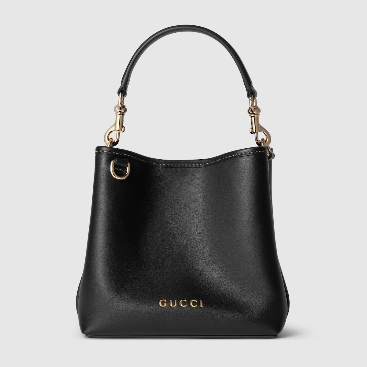 GUCCI ♪ GGエンブレム ミニ バケットバッグ 815118AAEC GG Emblem small bucket bag in black leather | GUCCI® US