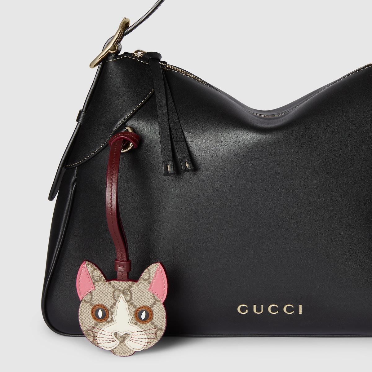 Gucci cat accessories sales