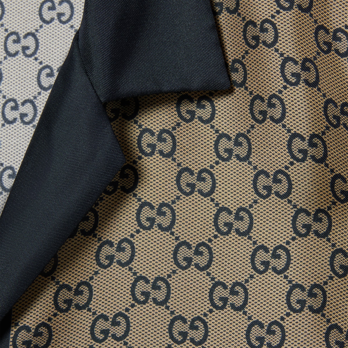 Printed cotton jersey T-shirt in black | GUCCI® US