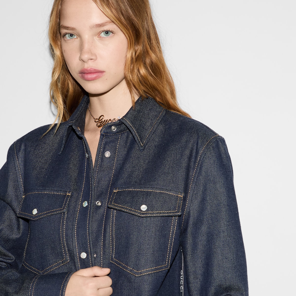 GUCCI ダークブルー レディースデニム長袖シャツ 極美品 GUCCI ダーク
