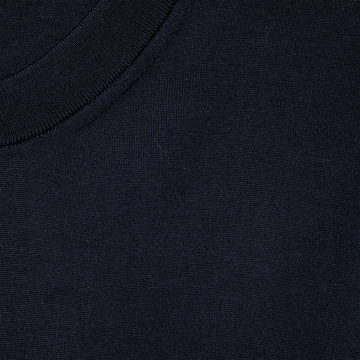 Wool knit sweater with Web