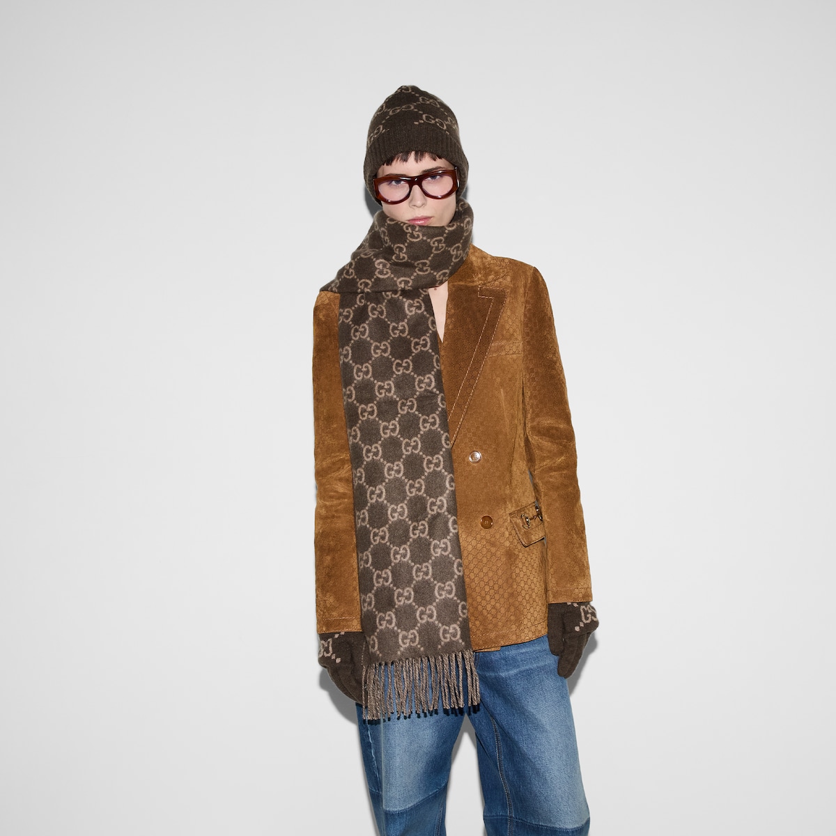 GG cashmere scarf in dark grey and black - thumbnail 5