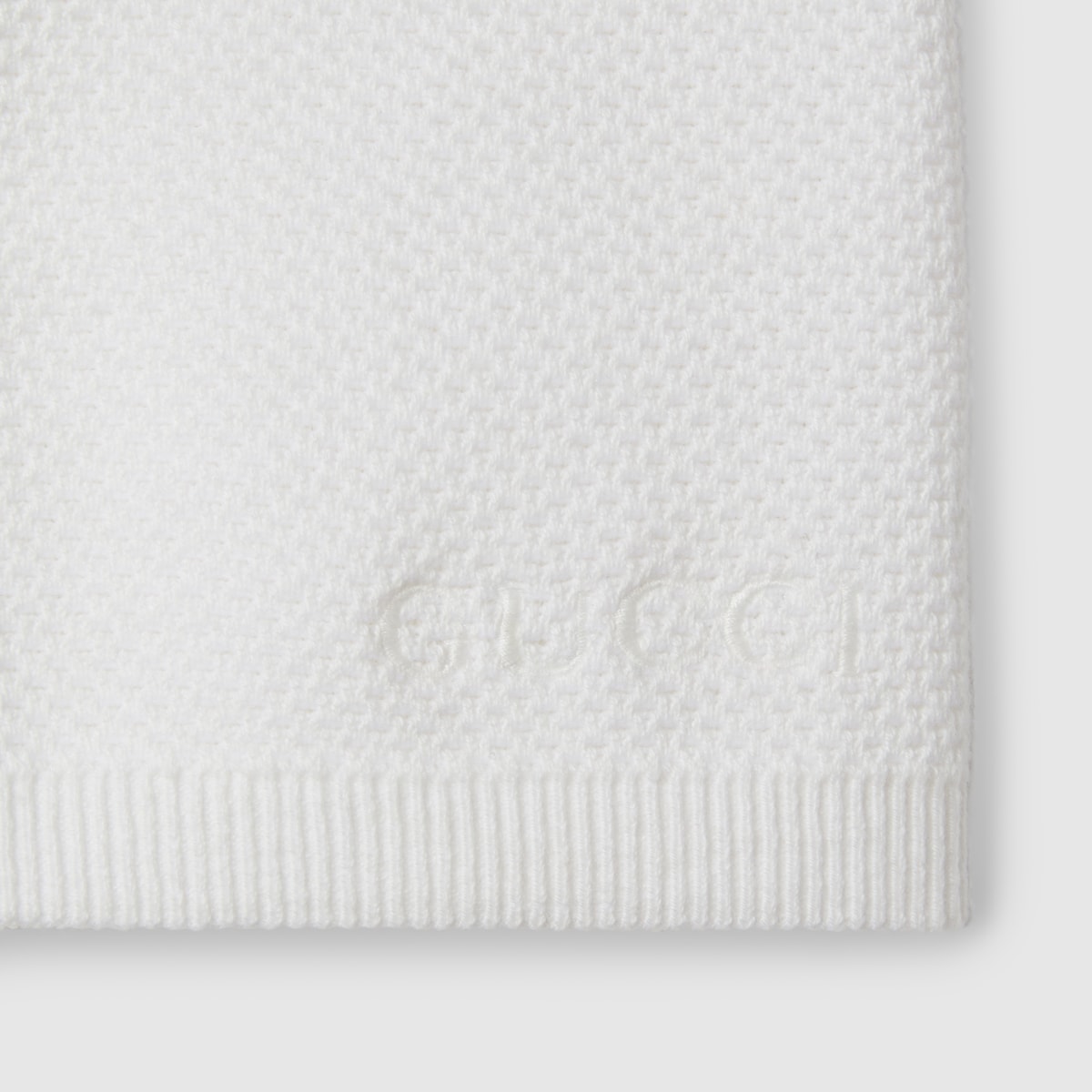 Children's embroidered cotton shorts in white