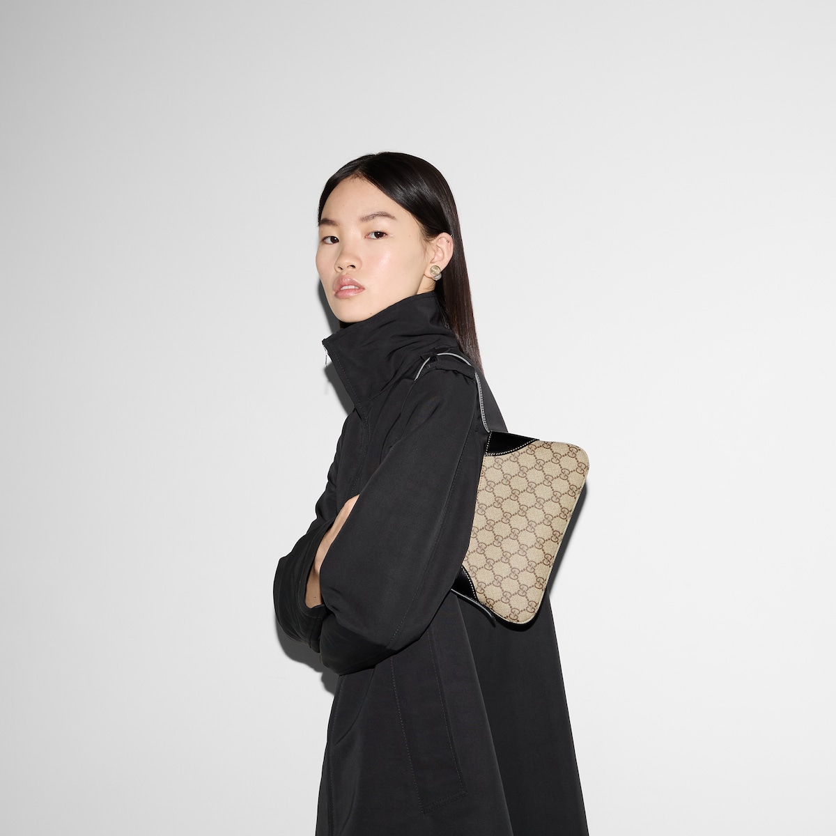ショルダーバッグ・ポシェット Gucci Gg Emblem Shoulder Bag GG Emblem small shoulder bag in Rosso Ancora red GG leather