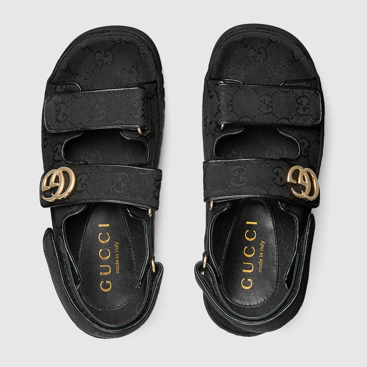 【GUCCI】LEATHER SLIDER SANDAL WITH DOUBLE G Women's slide sandal with Double G in black GG leather