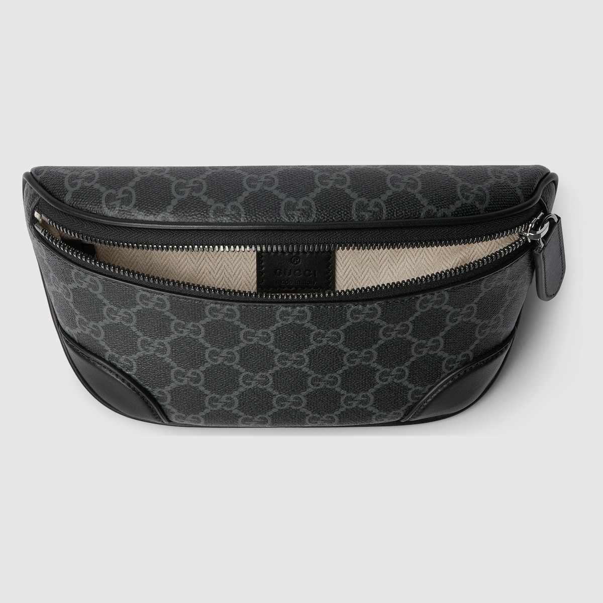 ショルダーバッグ Gucci SMALL GG BELT BAG GG Emblem small belt bag in black fabric | GUCCI® NL