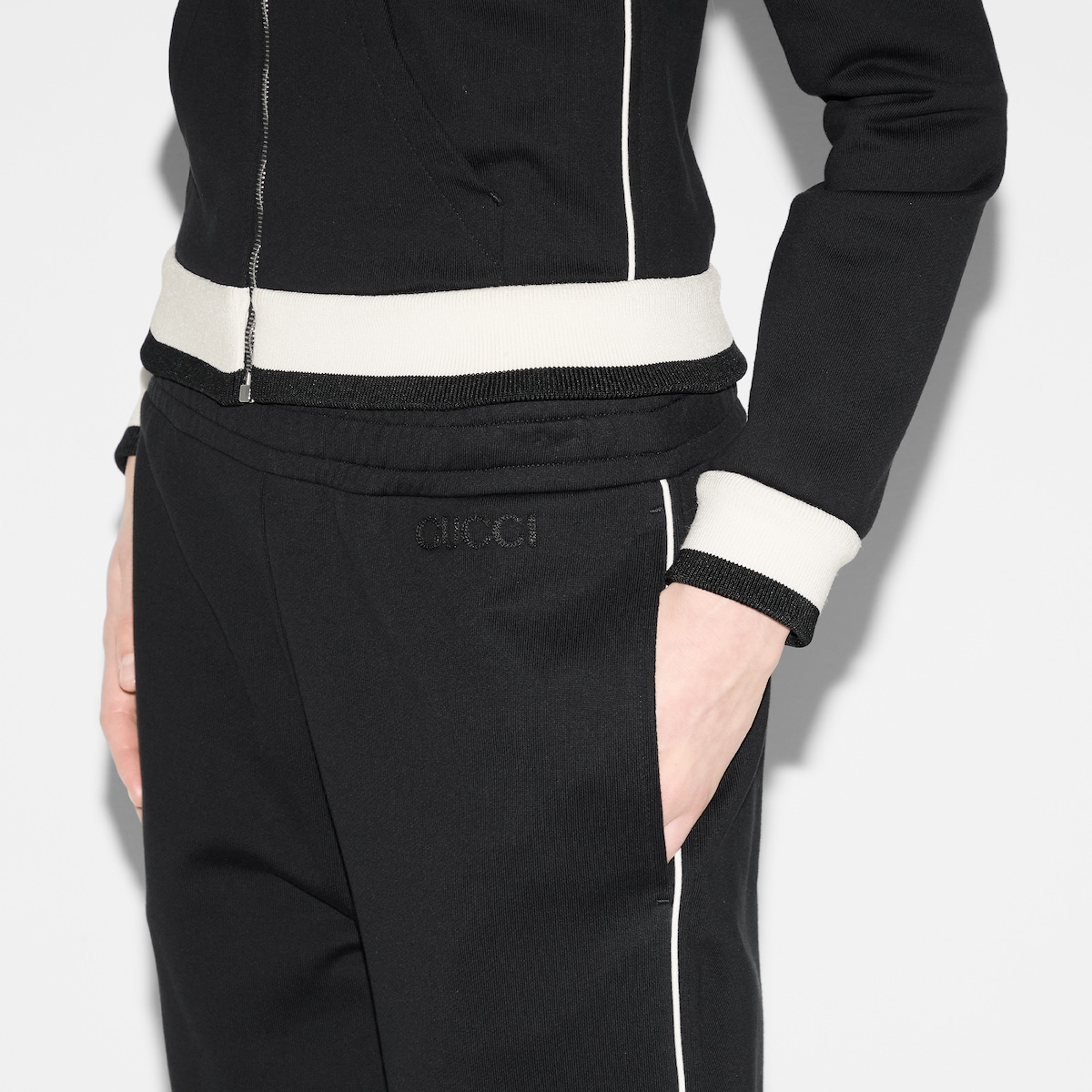Cotton fleece jogging pant in black | GUCCI® US